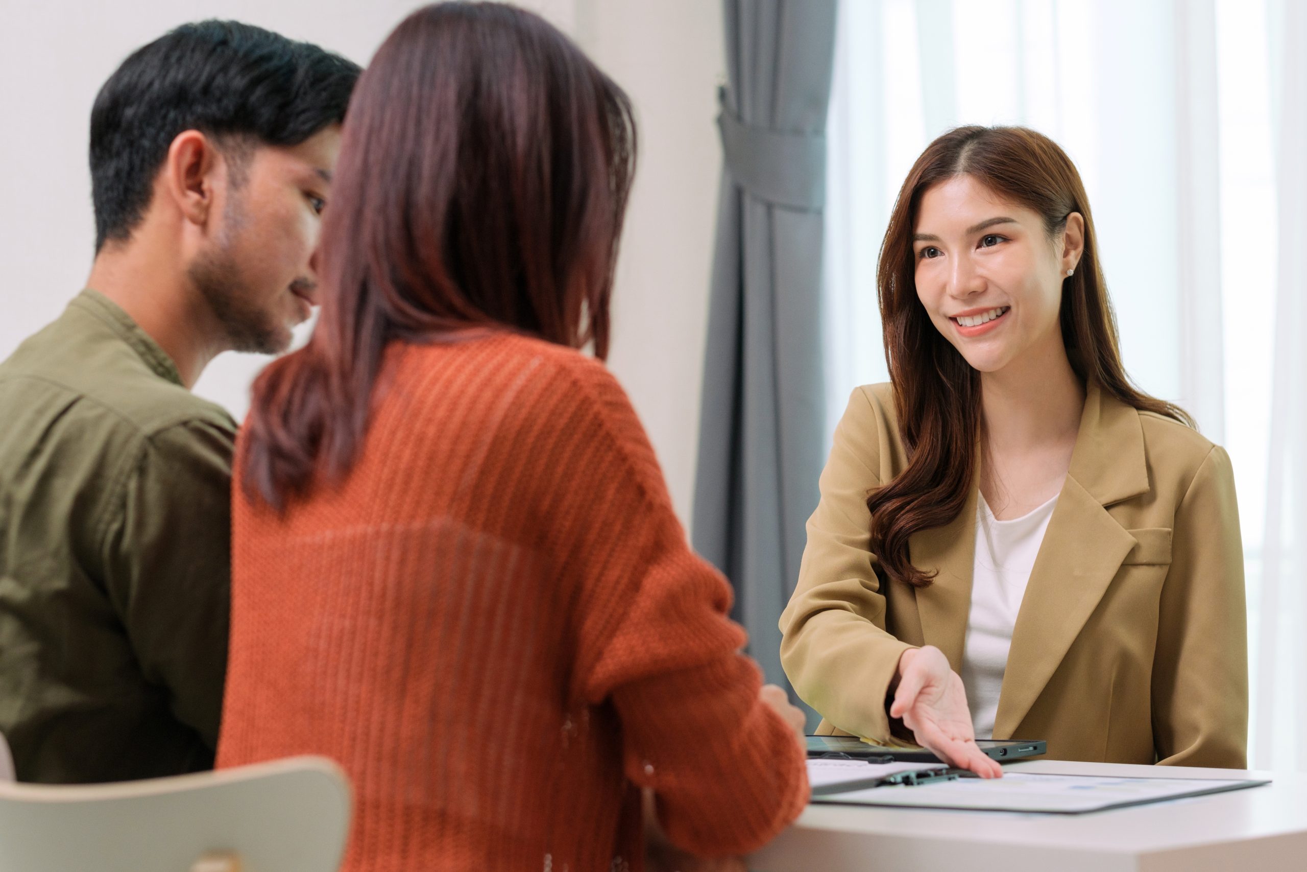 Must I meet my licensed money lender